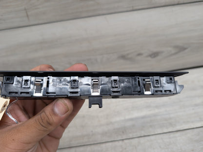 OEM BMW F90 M5 G30 530 540 M550 Front Left Driver Seat Memory Switch Button