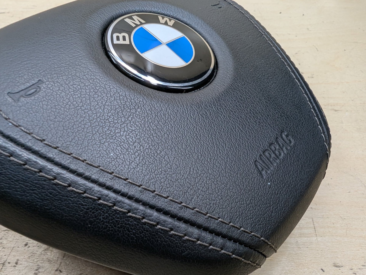 2016-2019 BMW 740i G12 Steering Wheel Airbag Air Bag 6876833 OEM