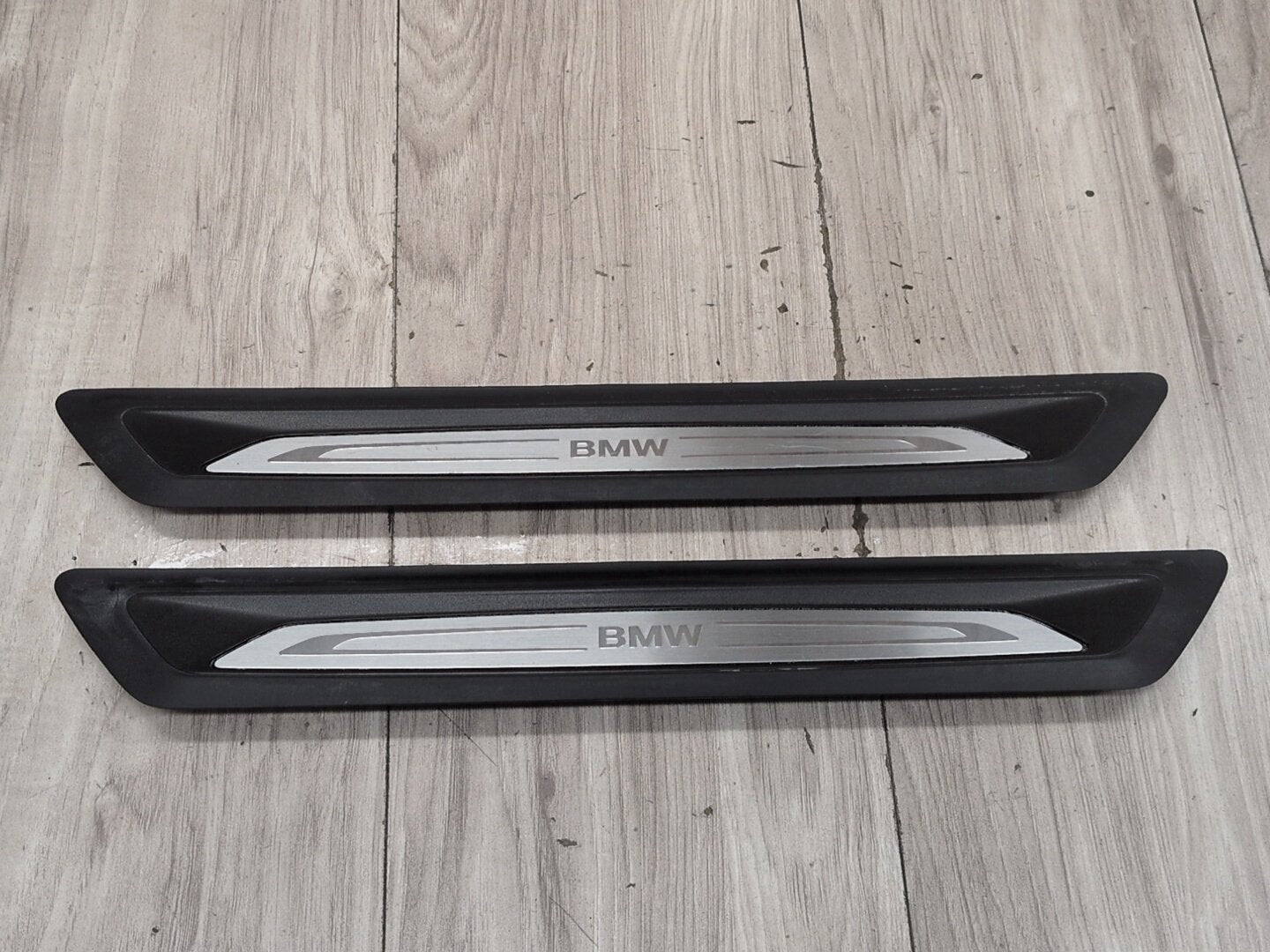 2014 - 2020 BMW 440i F36 Front Left Right Scuff Plate Door Sill SET 7410460 B58B30M0
