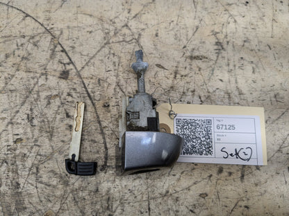 07-13 OEM BMW E92 E93 335 Driver Door Lock Cylinder Mechanism Gray A52