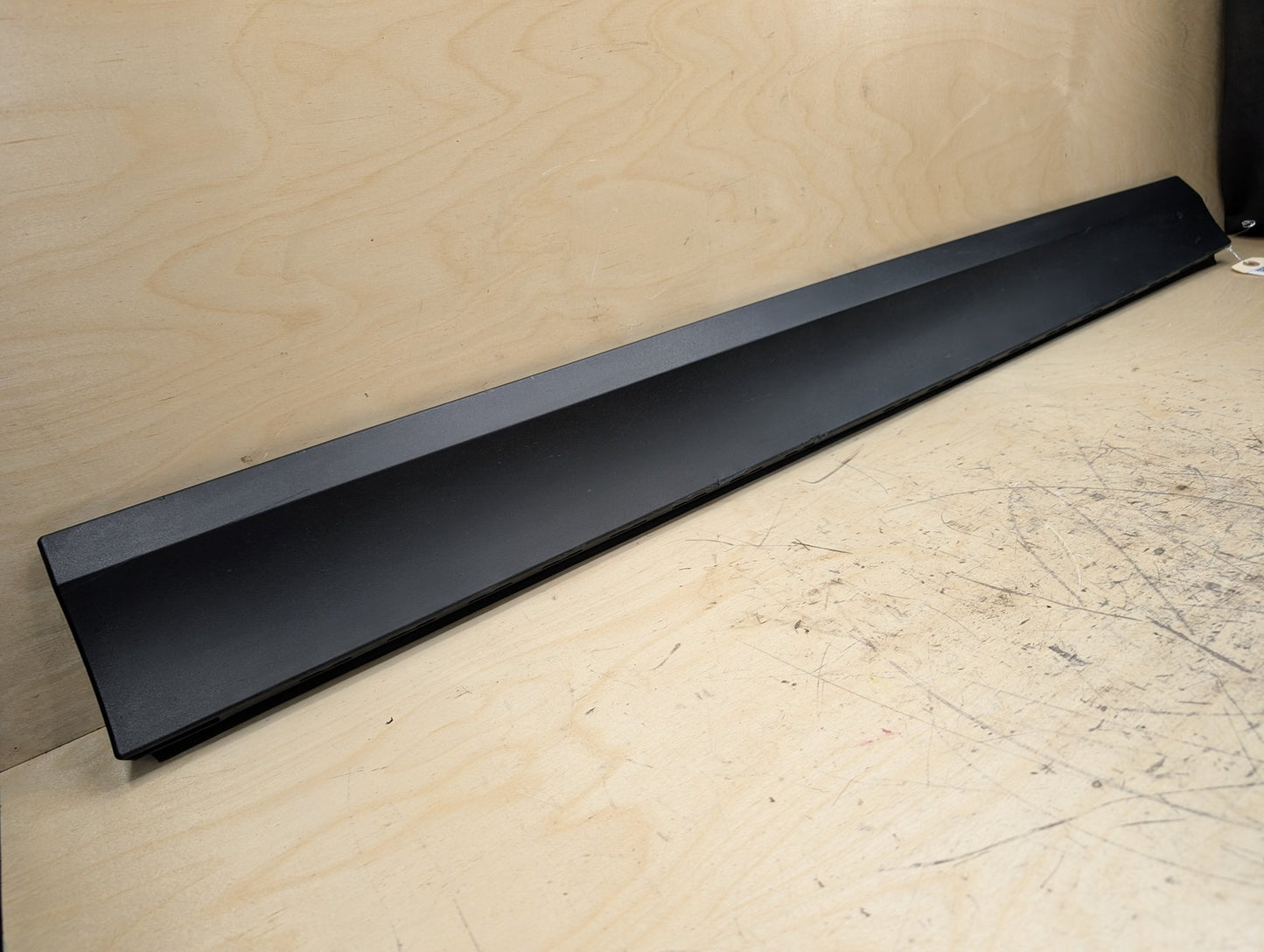 2011-2016 BMW X3 F25 Front Right Passenger Exterior Door Trim Molding 7205780