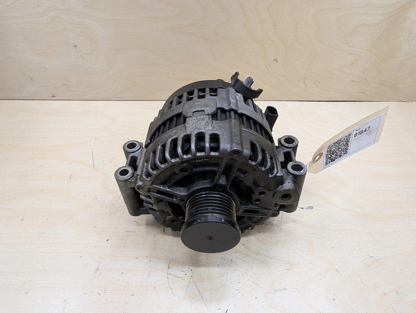 OEM BMW E82 E88 E90 E92 E93 135 335 N54 Charging Alternator Generator 180A