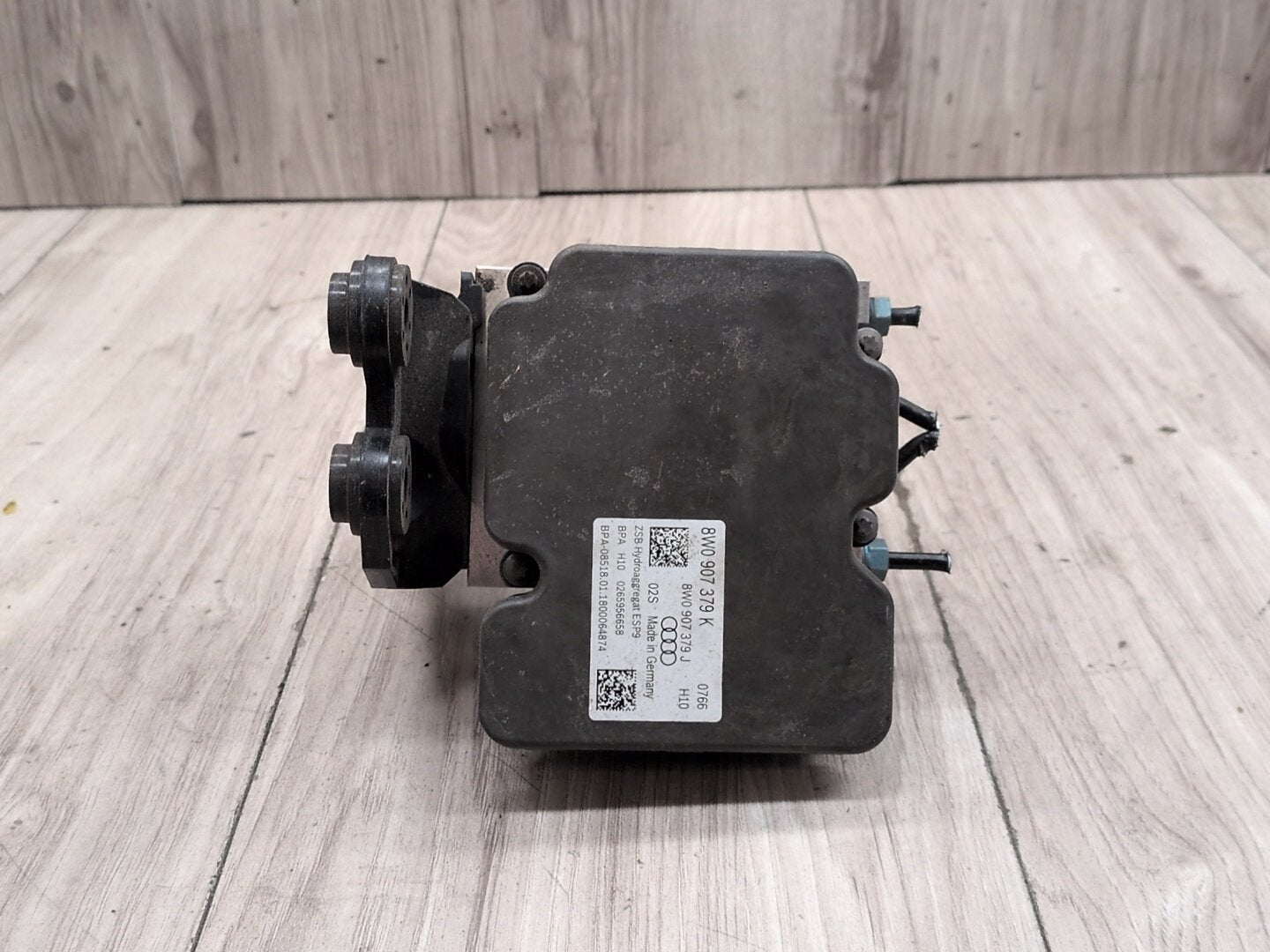 2018-2023 Audi S4 B9 ABS Pump Module 8W0907379K