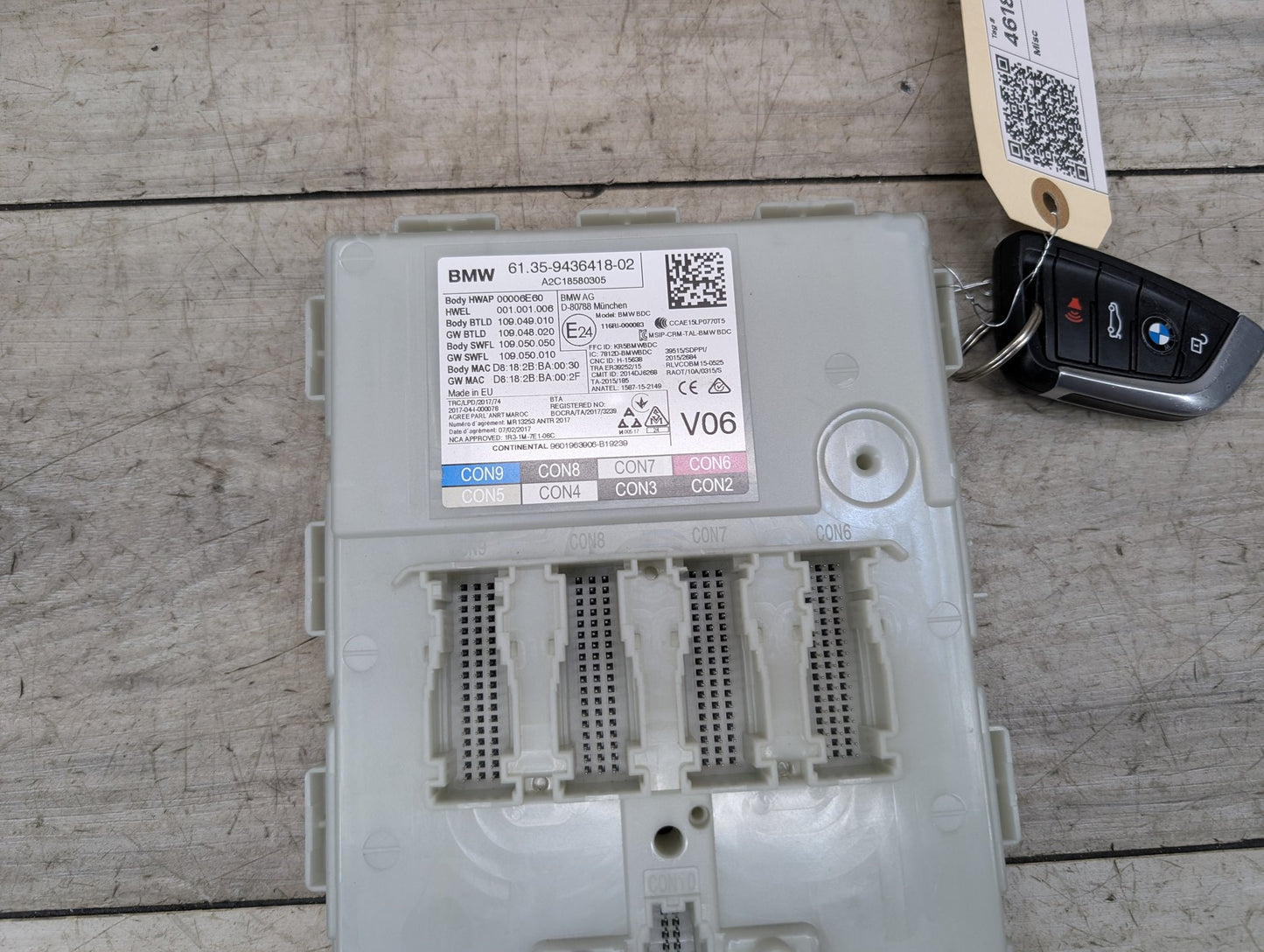 2018-2024 BMW X3 G01 Bdc Body Domain Fem Control Module w/ Key 9436418