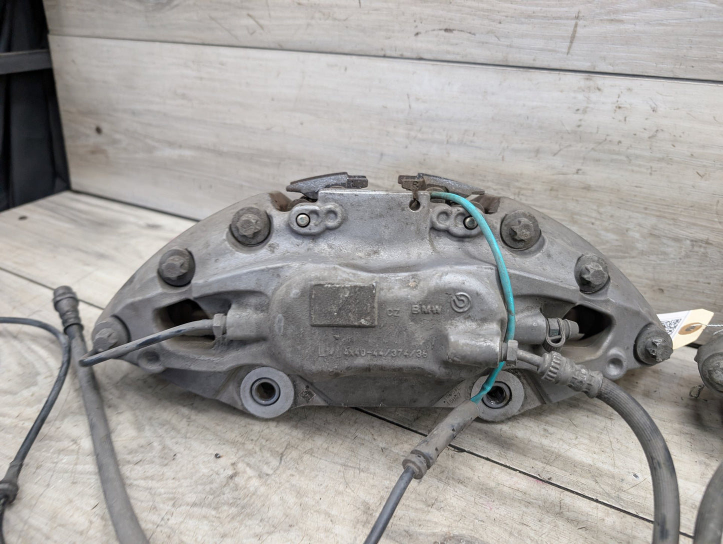 16-22 OEM BMW G11 G12 745eX 750i 750iX Front Left Driver Side Brake Caliper Gray
