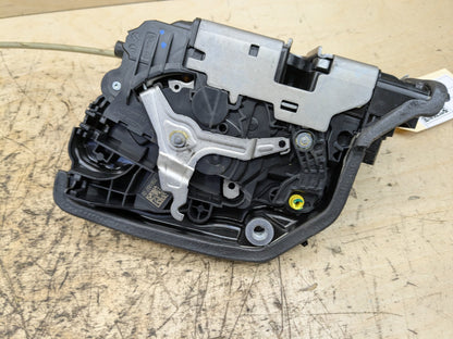 2016-2019 BMW 740Li G12 Front Right Passenger Door Latch Lock Actuator 2581897 OEM