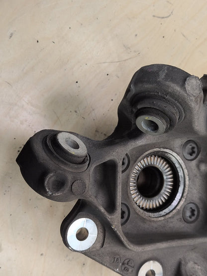 OEM BMW G01 X3 30i 30iX M40iX REAR Left Driver Knuckle Wheel Hub Spindle Bearing