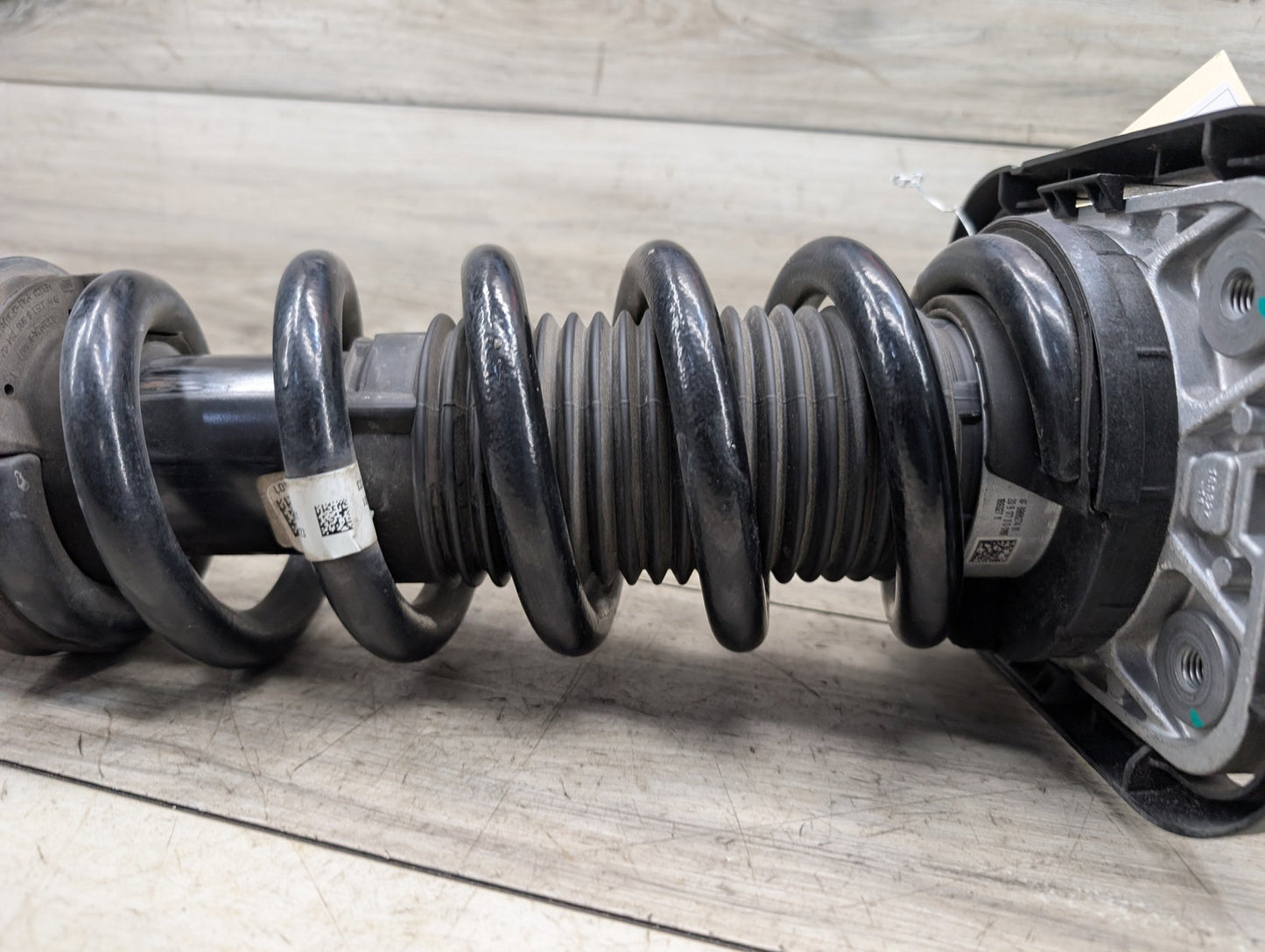 19-23 OEM BMW G05 X5 40iX 50iX AWD Rear Right Passenger Strut Shock Absorber VDC