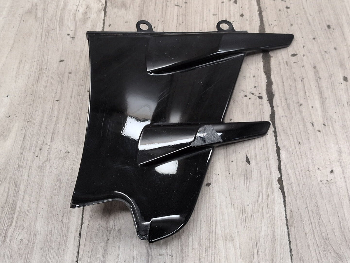 2022-2026 BMW 430i G26 Front Right Passenger Fender Trim Molding 5A09E14 OEM