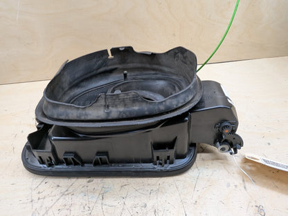 2016-2022 BMW 750i G12 Gas Cover Assembly 7358677