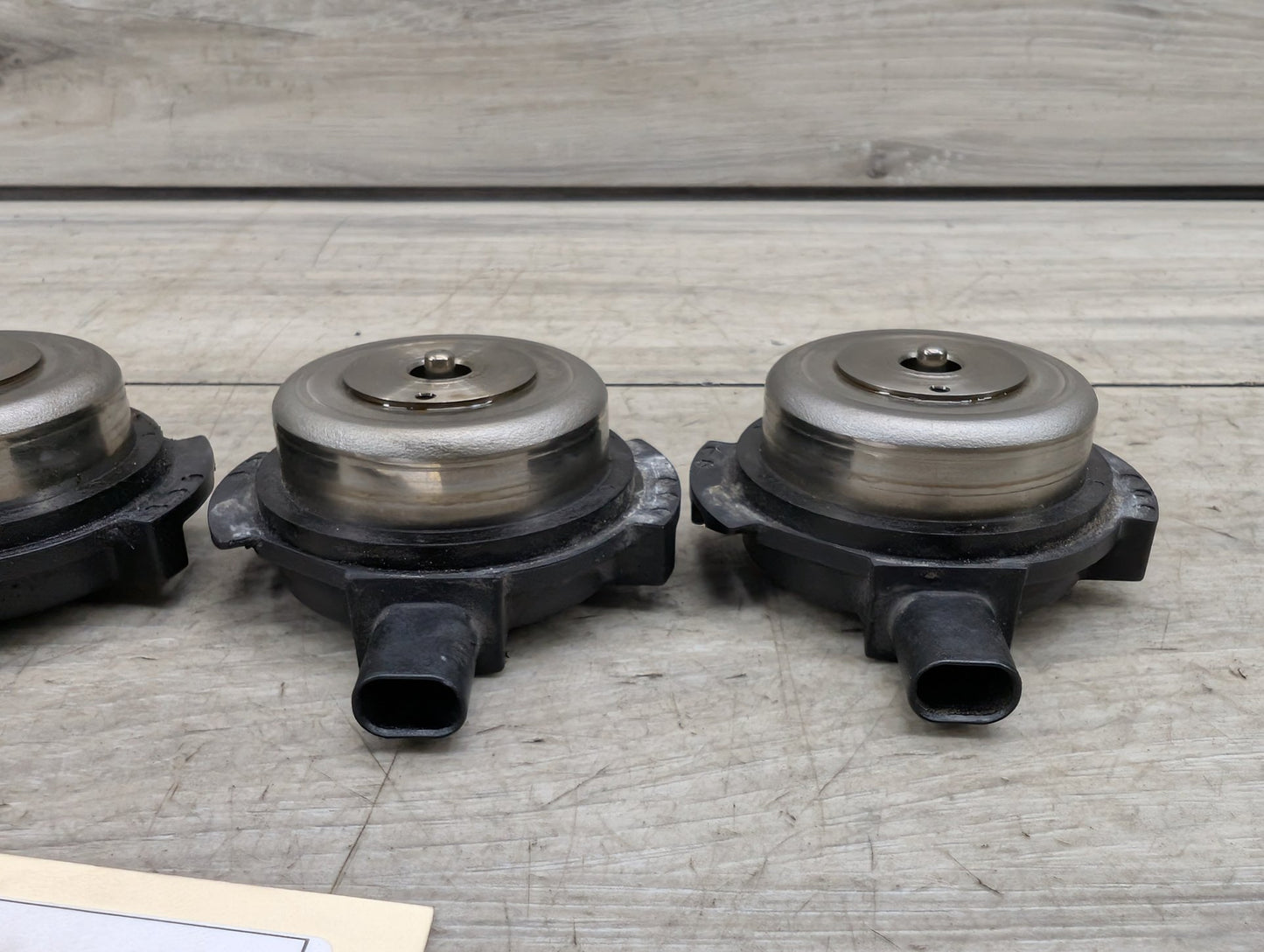 16-19 OEM BMW G12 G30 M550 750 N63R Engine Vanos Solenoid Actuator SET 8663056