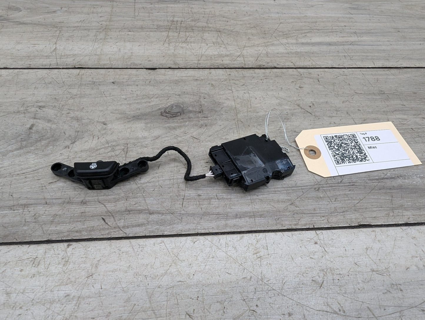 2021-2026 BMW 430i G22 Steering Wheel Control Module 9476132