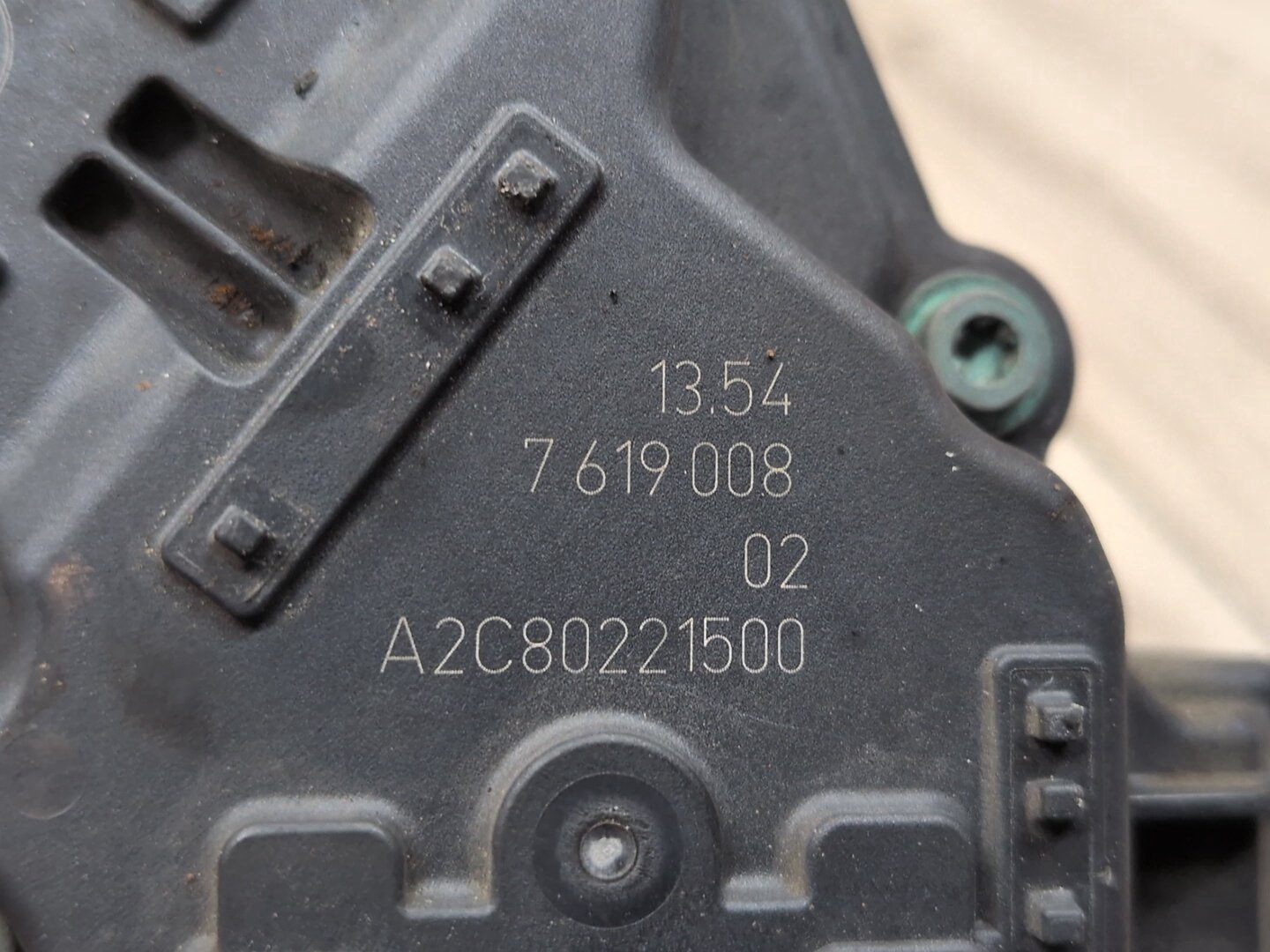 OEM BMW F39 F44 F48 F90 G05 G12 750 G30 M550 M8 Engine B46 N63 S63 Throttle Body