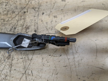 2008-2013 BMW 135i E88 Front Right Passenger Door Handle 7207558