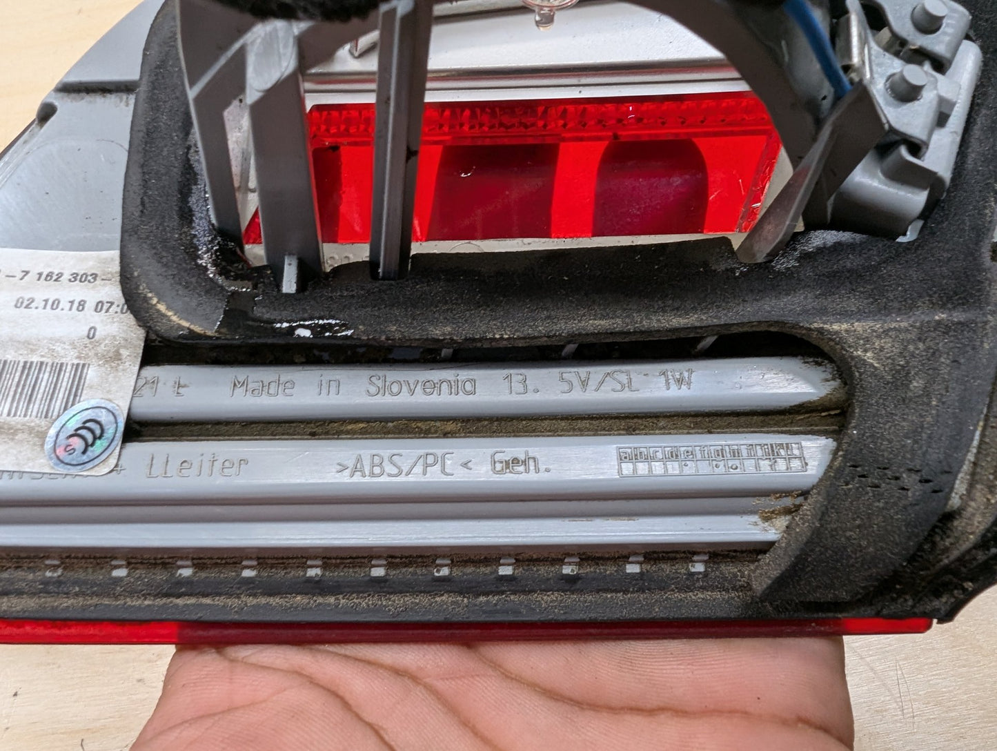 07-10 OEM BMW E93 328 335 M3 CONVERTIBLE Rear Left Driver Inner Trunk Tail Light