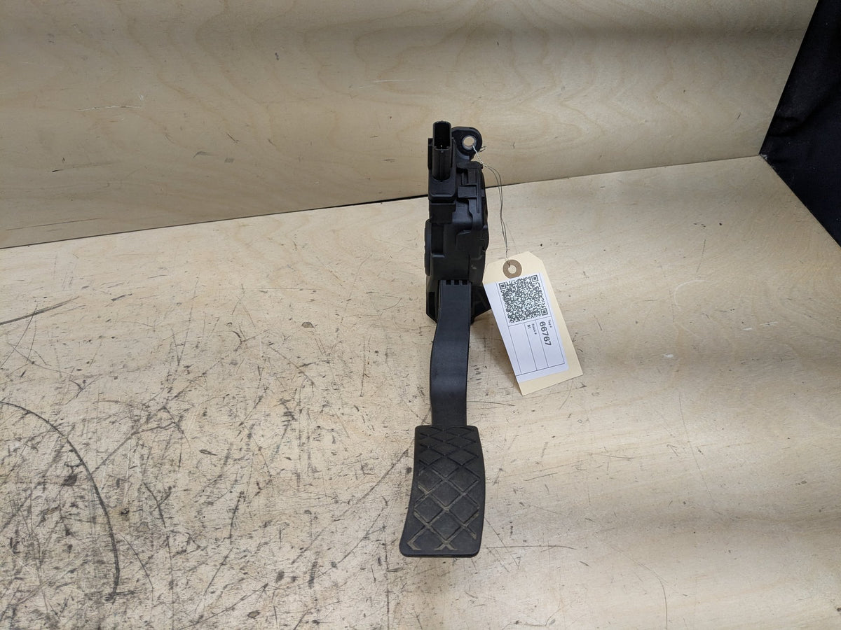 2012-2018 Audi A6 C7 Gas Accelarator Pedal 8K1723523A OEM