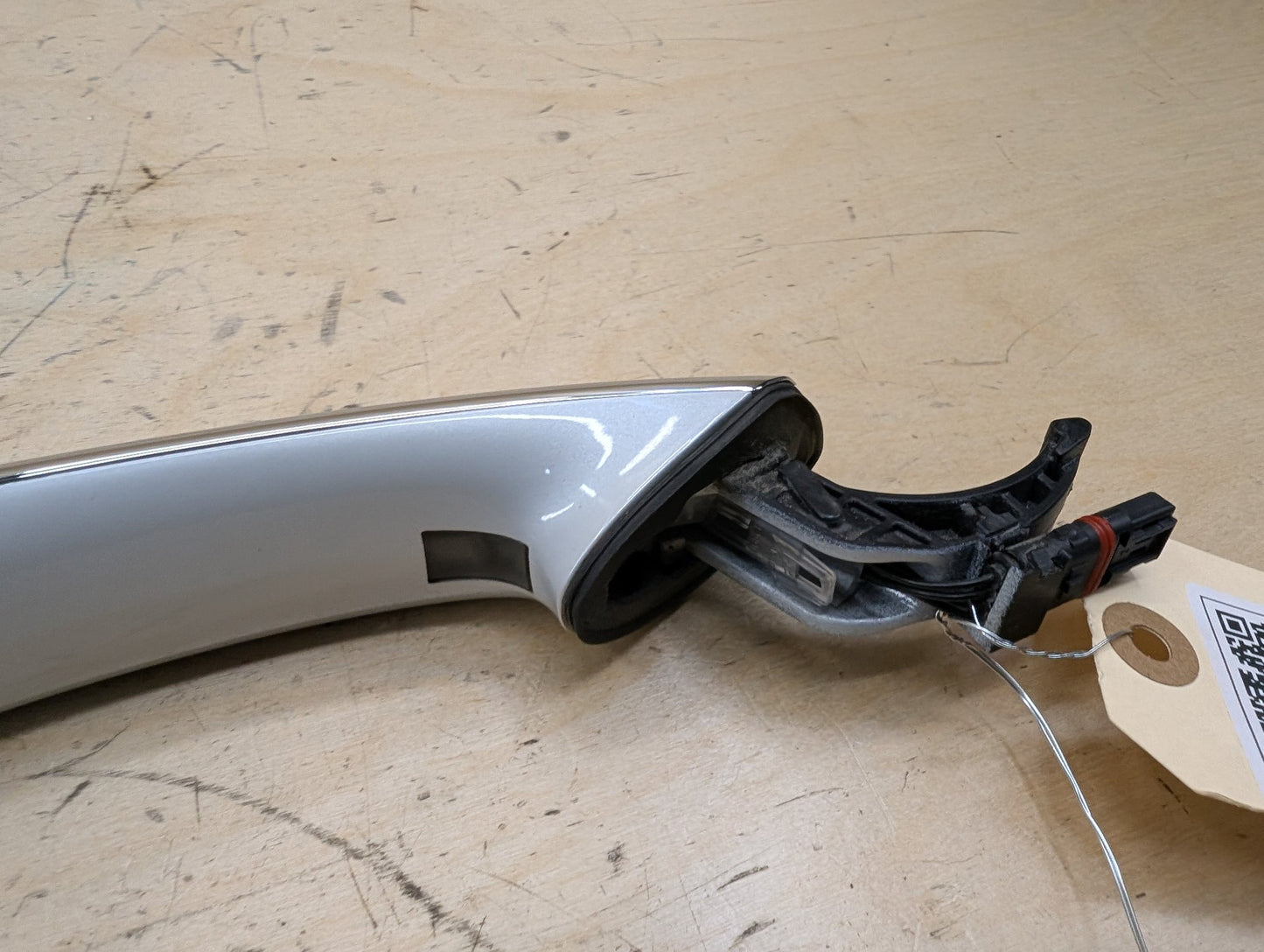 2016-2022 BMW 750i G12 Rear Left Driver Exterior Door Handle w/ Comfort Access 7411039