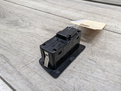 OEM BMW F02 F10 F15 F48 F90 G01 G20 G30 G80 X3 Rear Trunk Lid Center Lock Switch