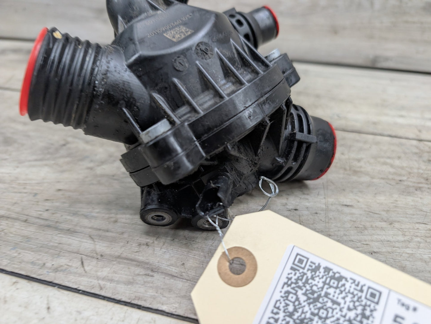 BMW E70 X5 N55B30A Engine Motor Heat Coolant Thermostat 7601158