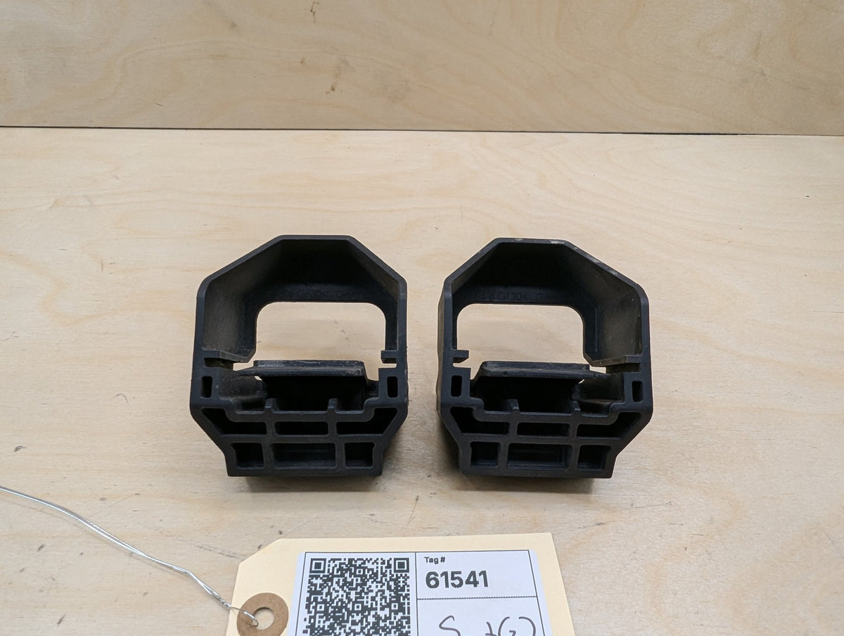 2007-2013 BMW 328i E93 Radiator Lower Mounting Brackets SET 7807184 OEM