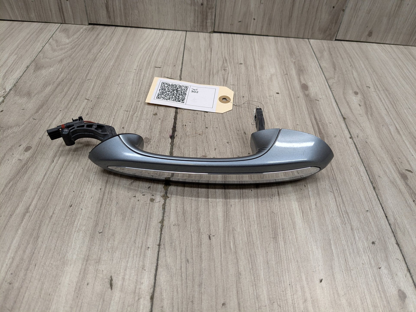 Pre-LCI OEM BMW F90 G30 G32 COMFORT ACCESS Rear Left Driver Door Handle Blue