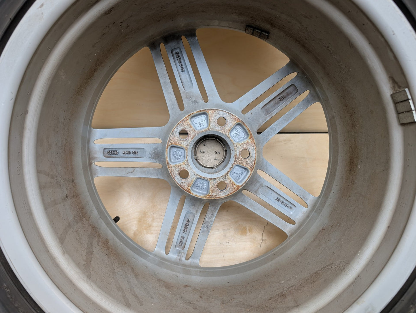 2008 - 2017 Audi S5 8T Wheel Rim 8T0601025T