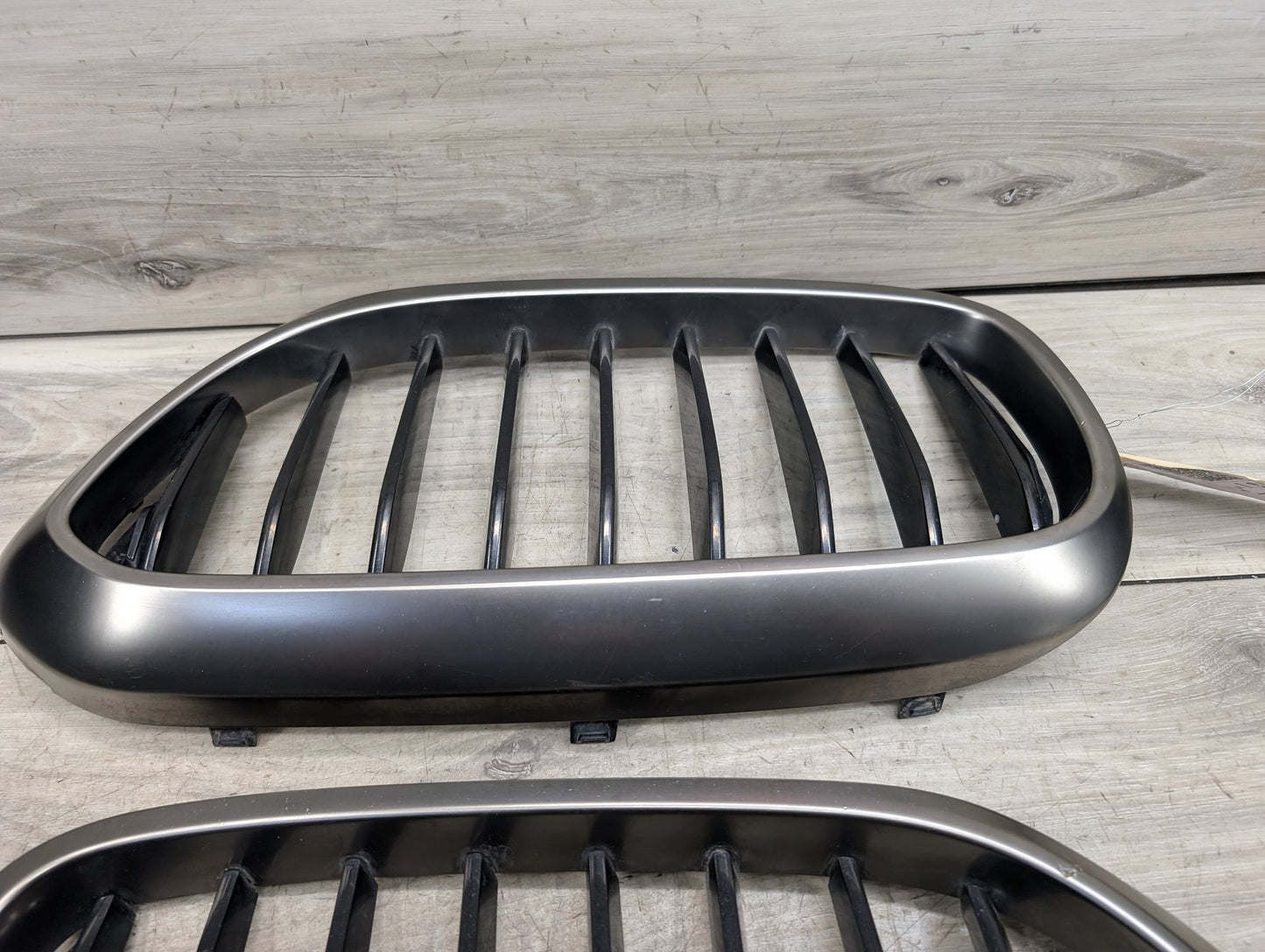 2017-2023 BMW M550i xDrive G30 Front Left Right Upper Bumper Cover Kidney Grilles SET 7383520