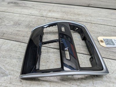 OEM BMW F95 F96 G05 G06 G07 G09 X5 X6 X7 REAR Center Console AC Air Vent Trim