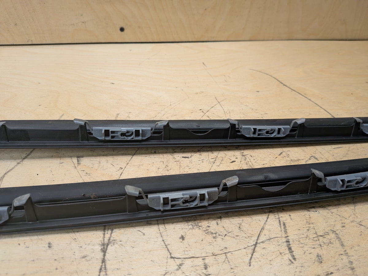 2019-2026 BMW X5 G05 Front Left Right Side Windshield Drip Trim Molding SET 7463527 OEM