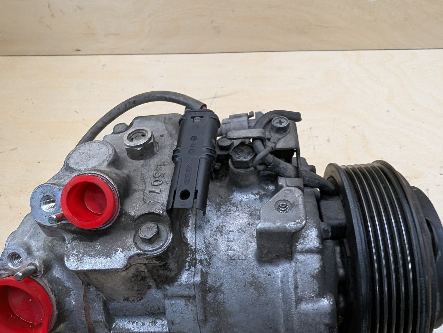 2012-2018 BMW F30 328i N20B20O0 Engine Motor A/C AC Compressor Clutch Pump Pulley 9216466