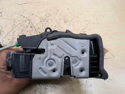 16-22 OEM BMW G11 G12 FRONT LEFT DRIVER Side Door Lock Latch Actuator SOFT CLOSE