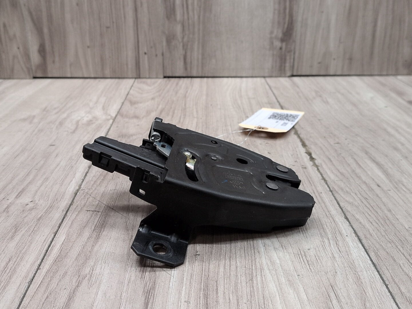 2019 - 2026 BMW X5 G05 Lower Liftgate Tailgate Lock Latch Actuator 7475462 N63B44M3