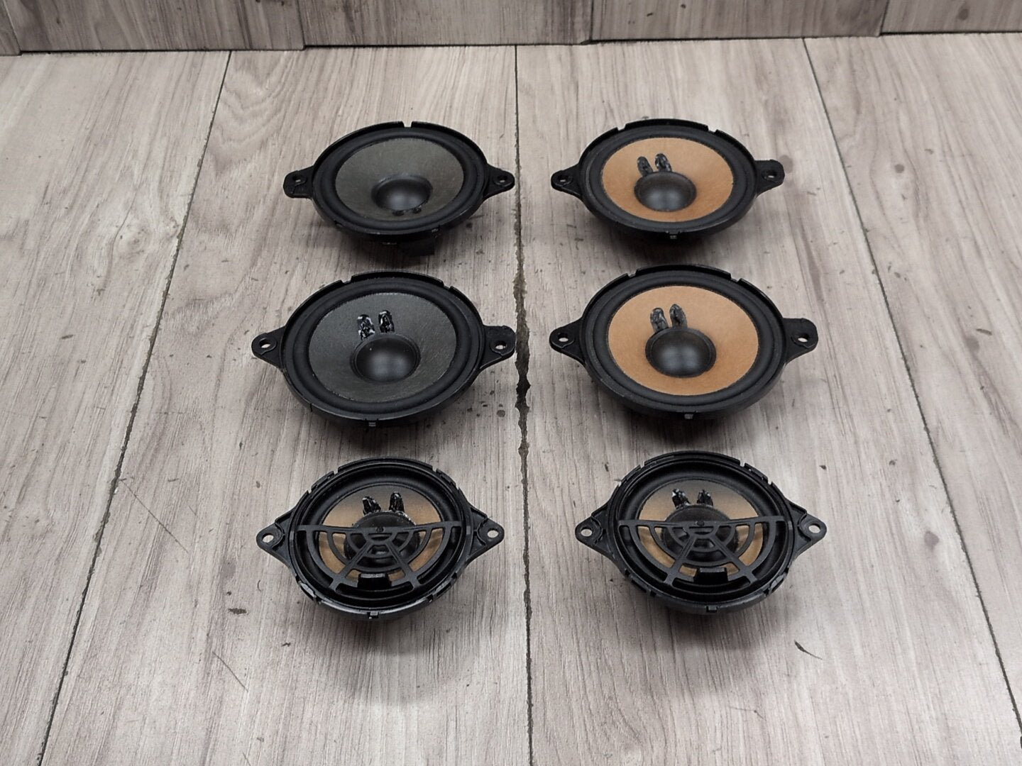 2018-2023 Audi S4 B9 - Speakers SET PN: 8WO035303