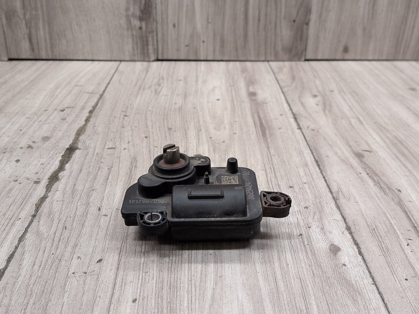 OEM BMW G01 G02 G11 G12 G14 G15 G30 X3 Muffler Exhaust Flap Actuator Drive Motor