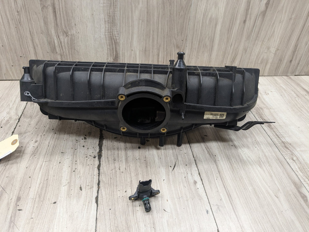2007-2013 BMW 335i E92 Engine Intake Manifold W/ Throttle Body & Sensor 7564678