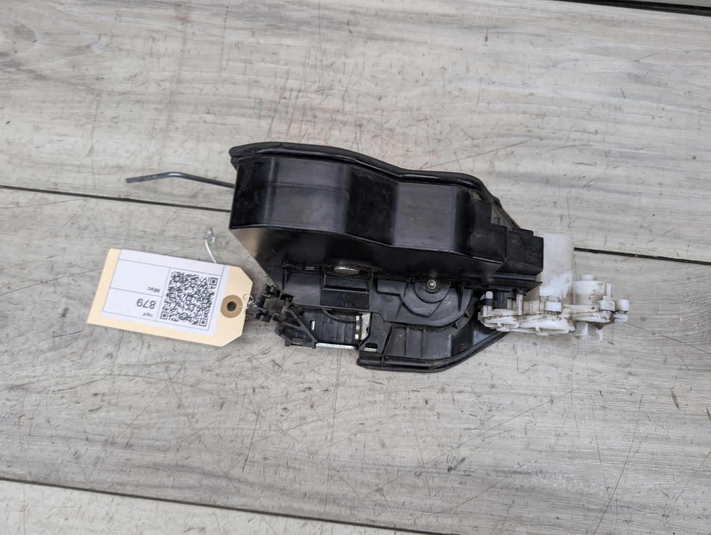 2011 - 2017 BMW X3 F25 Front Left Driver Door Latch Lock Actuator 7318419 N55B30M0