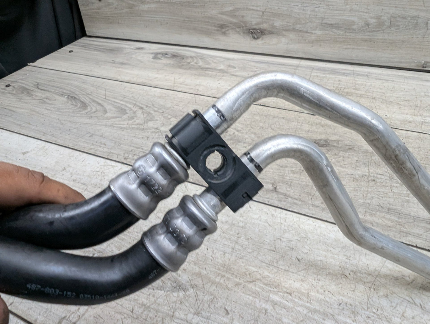 OEM BMW F01 F02 F10 F12 535 N55 Transmission Oil Cooler Pipe Lines Inlet Outlet