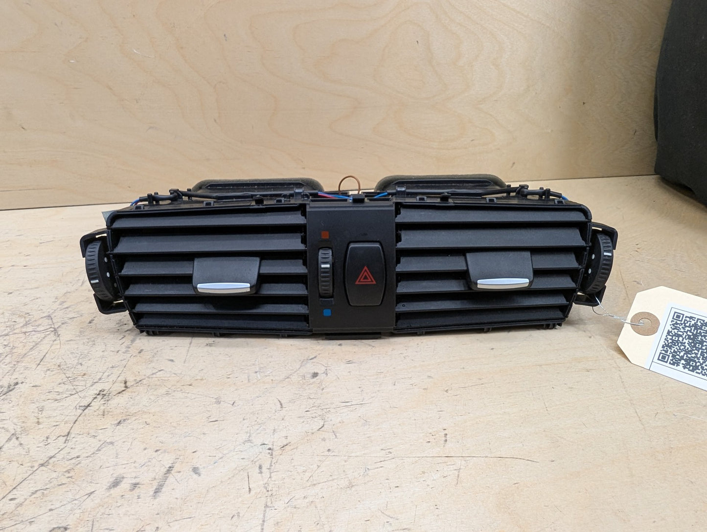 11-18 OEM BMW F25 F26 X3 X4 Center Middle Dash AC Air Vent Grille
