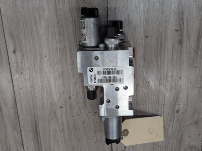 08-19 OEM BMW F15 F16 F85 F86 X5 M X6 M RHD Active Dynamic Drive Valve Block