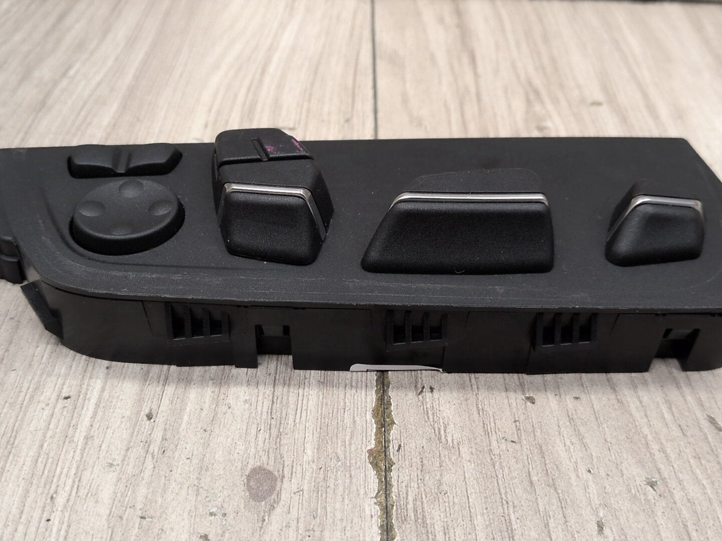 12-17 OEM BMW F10 F01 F02 750 M5 LCI Front Passenger Driver Seat Control Switch