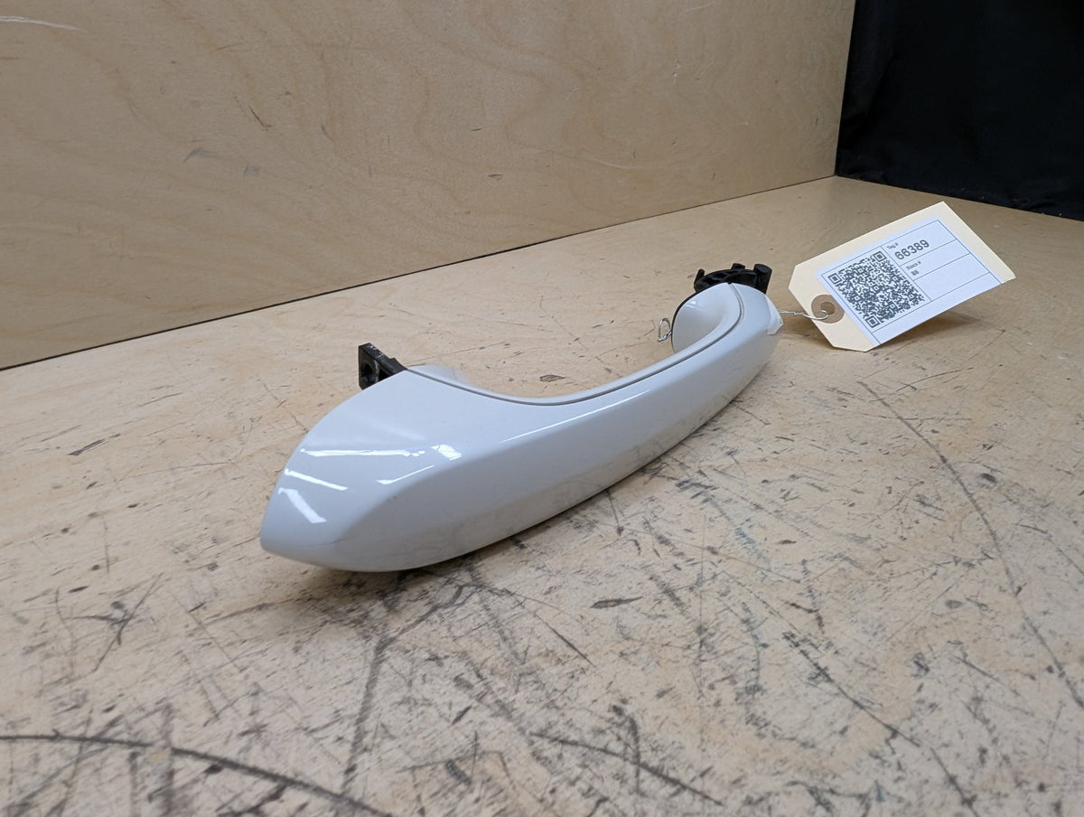 2019-2026 BMW 330i G20 Front or Rear Right Passenger Exterior Door Handle 9491458 OEM