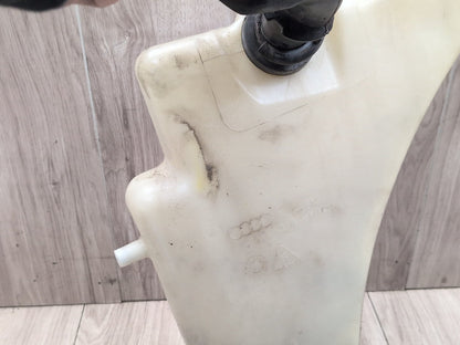 08-17 OEM Audi A4 A5 S4 S5 Windshield Fluid Reservoir Tank Assembly 8T0955453B