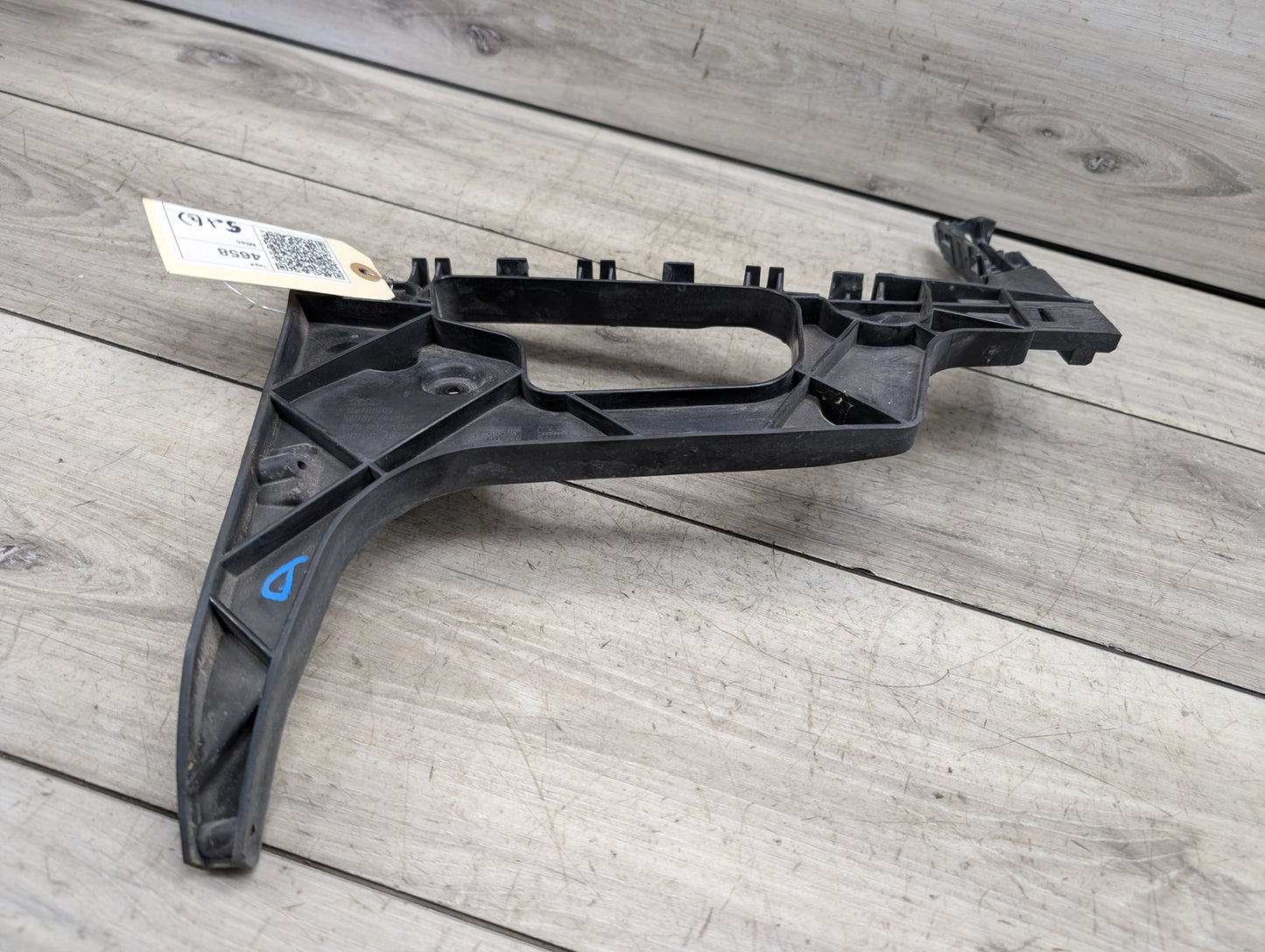 2008 - 2017 Audi S5 8T Rear Left Driver Bumper Support Bracket 8T0807889