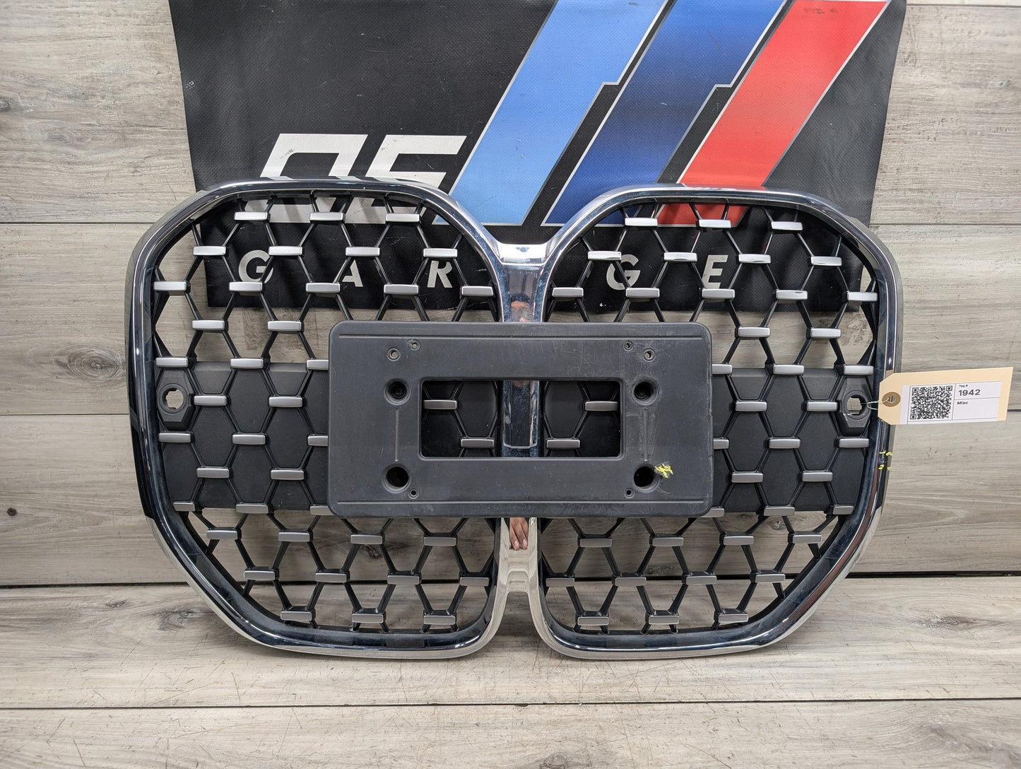 2021-2026 BMW 430i G22 Front Middle Center Bumper Cover Grille 7486809