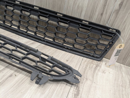 2011 - 2017 BMW X3 F25 Front Middle Center Bumper Cover Grille 8048097 N20B20O0