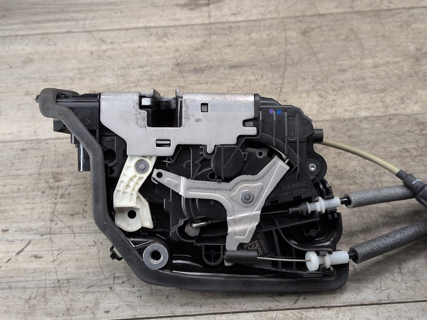 16-22 OEM BMW G11 G12 FRONT RIGHT PASSENGER Door Lock Latch Actuator SOFT CLOSE
