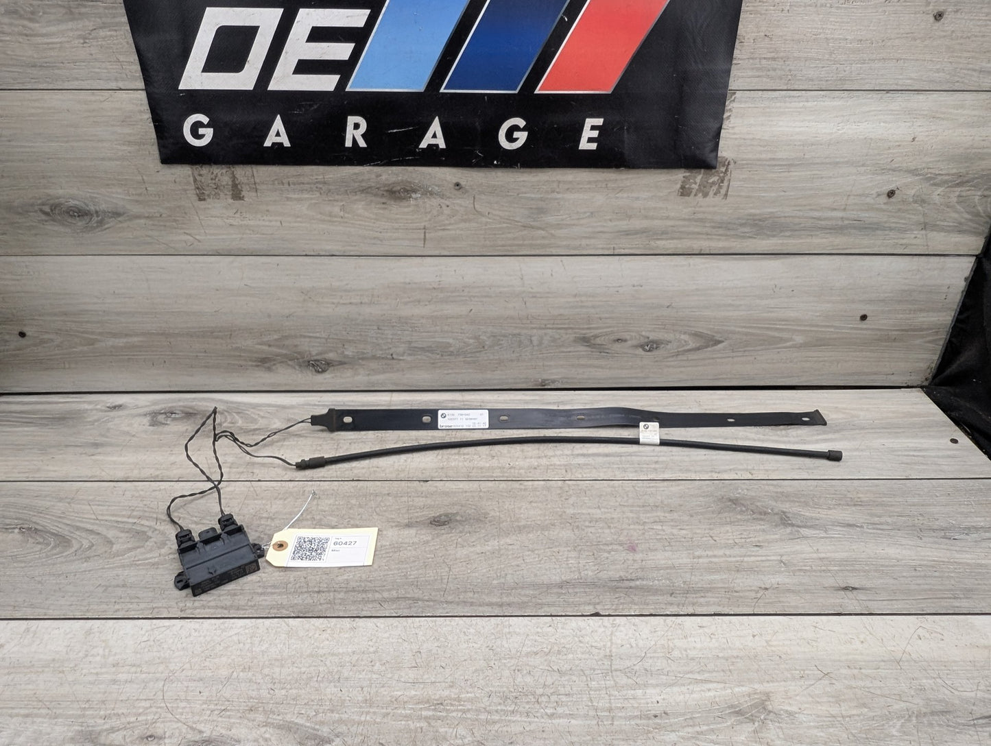 2017-2023 BMW 530i G30 Rear Smart Opener Sensor Module W/ Harness & Strap SET 7498464