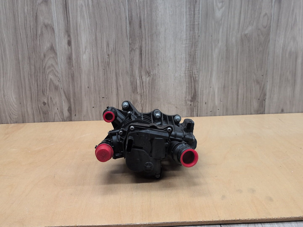 OEM BMW G01 G20 G26 G30 G42 330 430 Engine B46 Heat Management Module 8642560