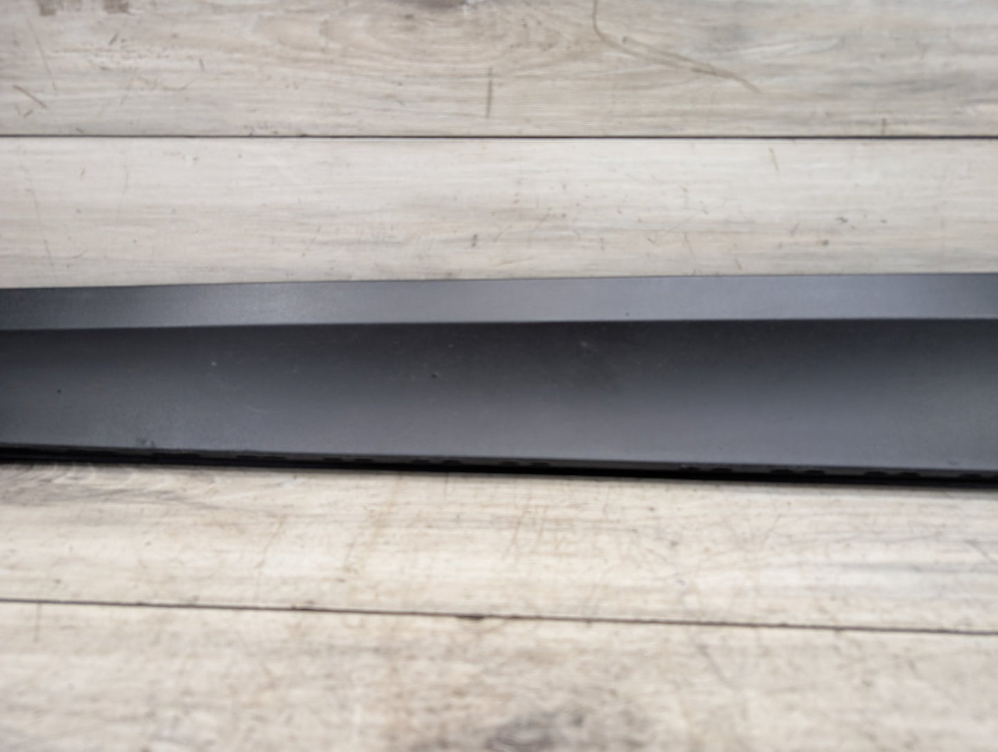2011 - 2017 BMW X3 F25 Front Left Driver Exterior Door Trim Molding 7205779 N20B20A