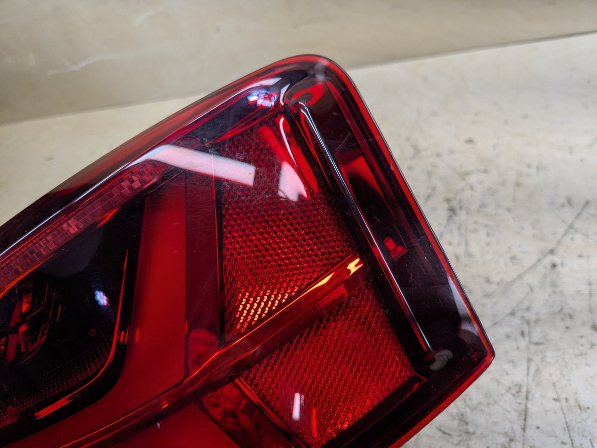 2012-2018 Audi A6 C7 Rear Right Passenger Outer Tail Light 4G5945096D OEM
